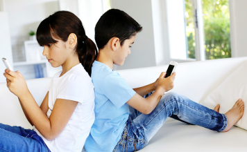 How an iPhone Tracker Can Protect Your Child From Online Predators